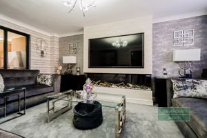 Photo 1- click for photo gallery